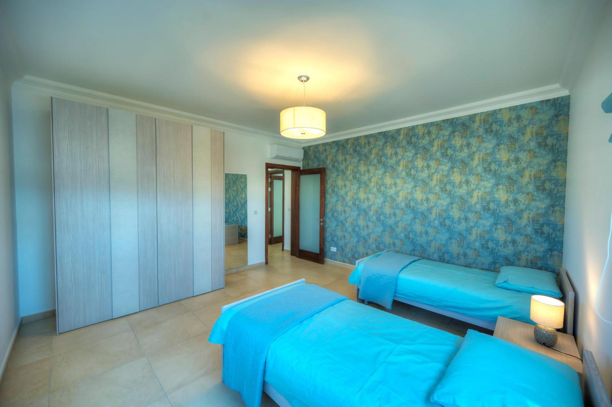 Fort Cambridge Apartments Sliema Exteriör bild